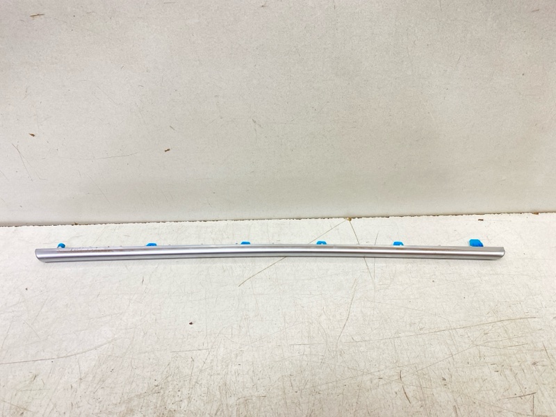 Молдинг двери