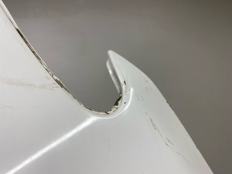 Крыло переднее левое