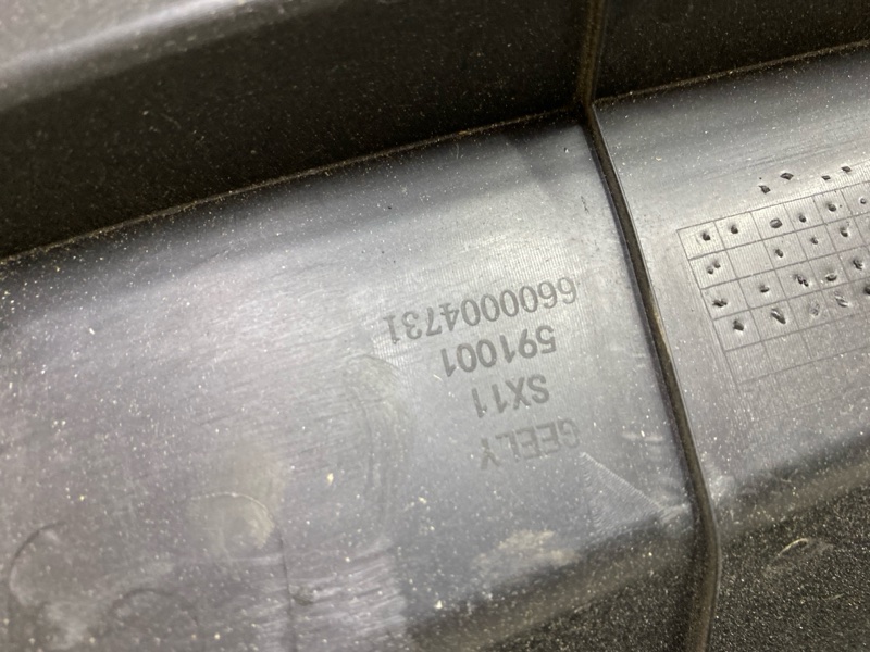 Решетка стеклоочистителей (Жабо)