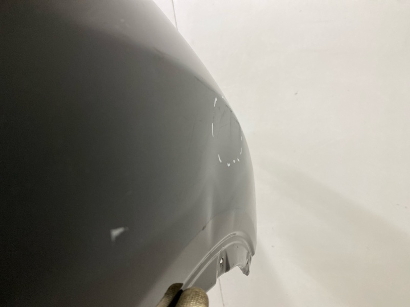 Крыло переднее правое