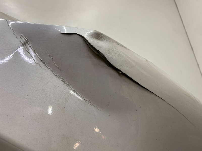 Бампер передний