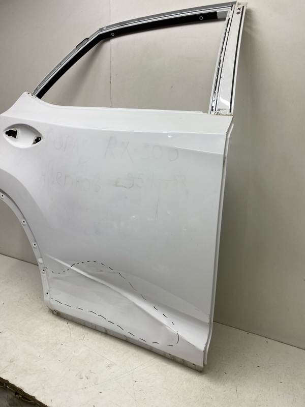 Дверь задняя правая