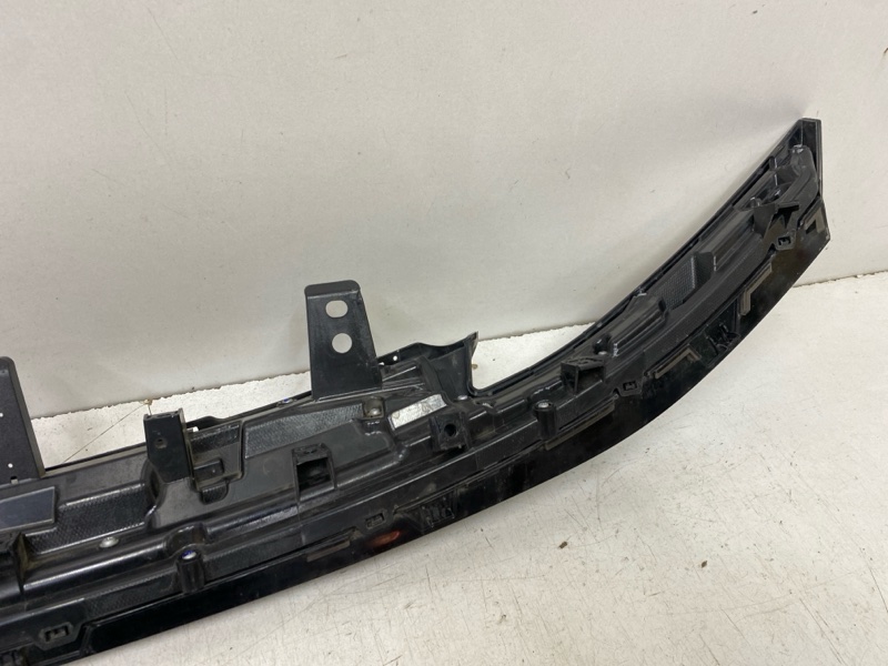 Накладка переднего бампера