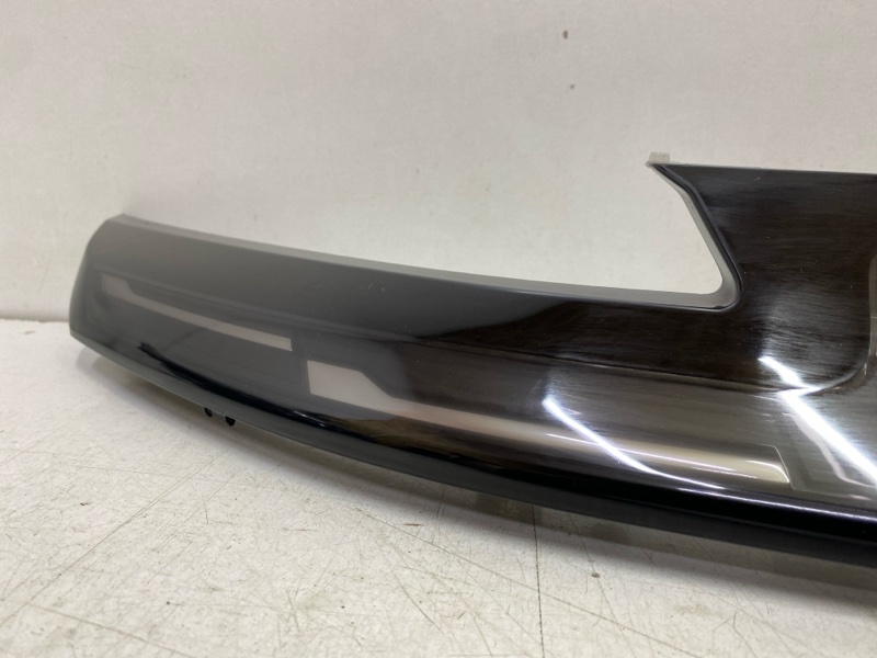 Накладка переднего бампера