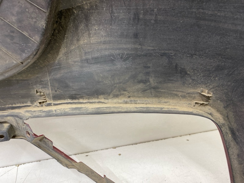 Бампер задний