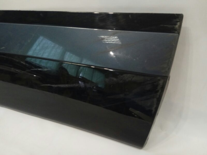 Накладка двери задней правой