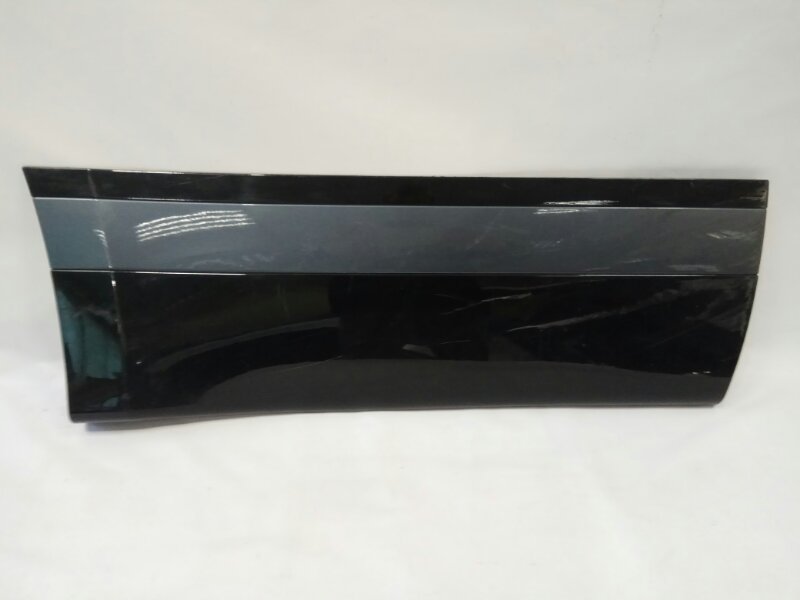 Накладка двери задней правой