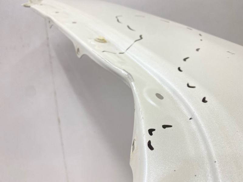 Крыло переднее левое