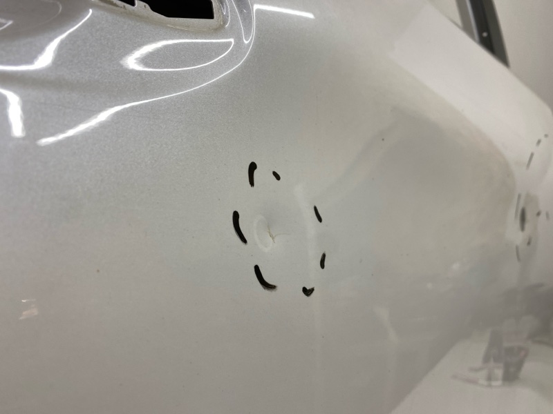 Дверь задняя правая