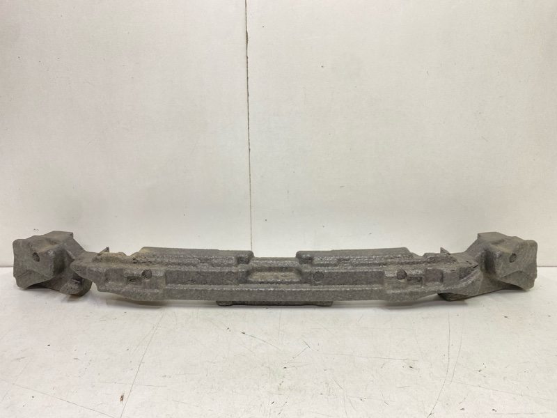 Наполнитель переднего бампера