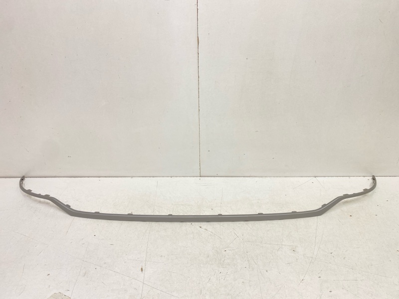 Молдинг заднего бампера