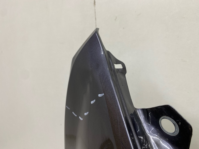 Крыло переднее правое