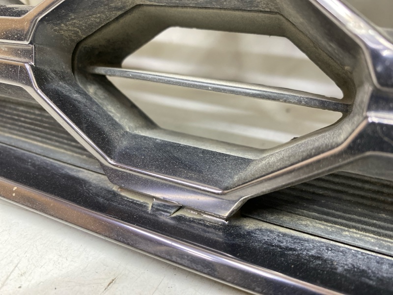 Решетка радиатора