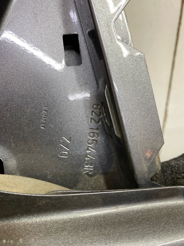 Дверь задняя правая