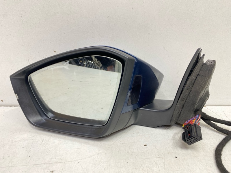 Зеркало левое электрическое