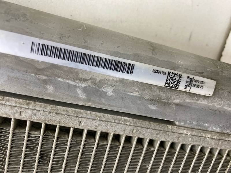 Радиатор кондиционера / конденсер