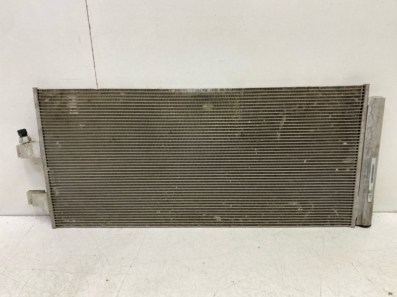 Радиатор кондиционера / конденсер