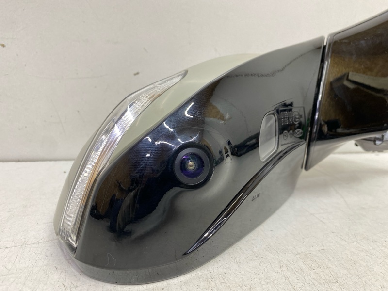 Зеркало правое электрическое