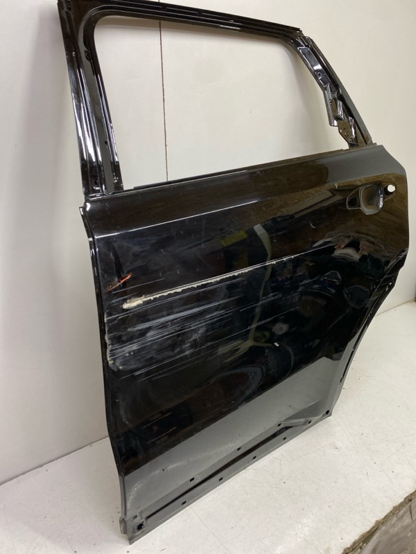 Дверь задняя левая