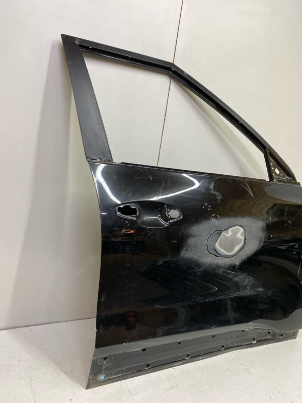 Дверь передняя правая