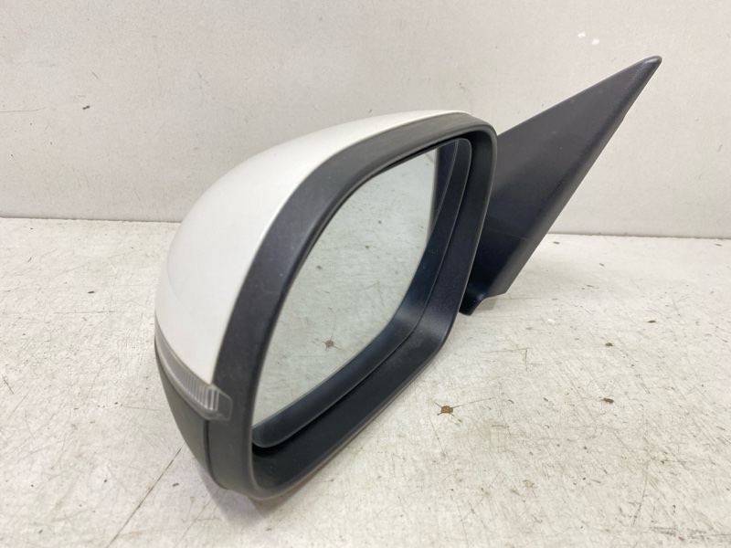 Зеркало левое электрическое