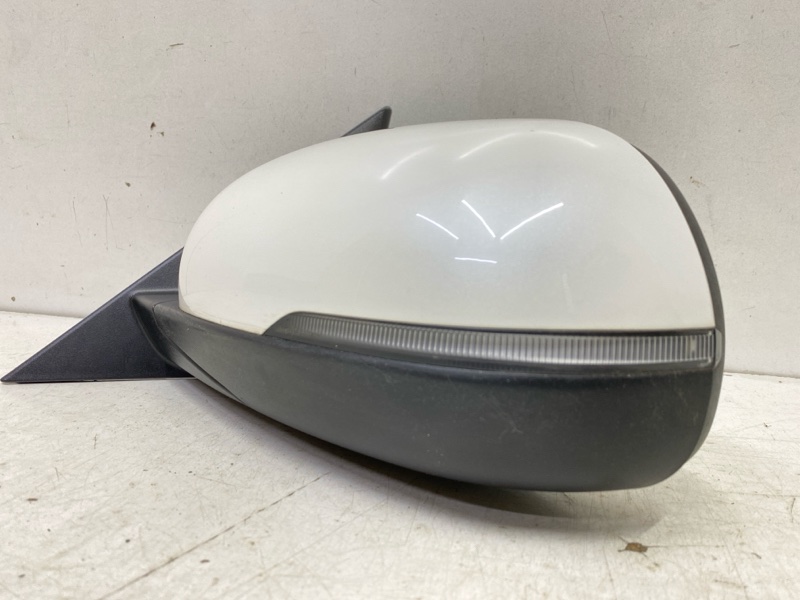 Зеркало левое электрическое