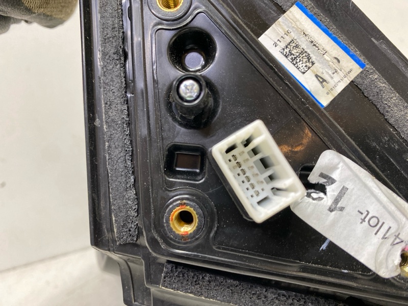 Зеркало левое электрическое