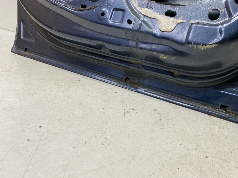 Дверь задняя левая