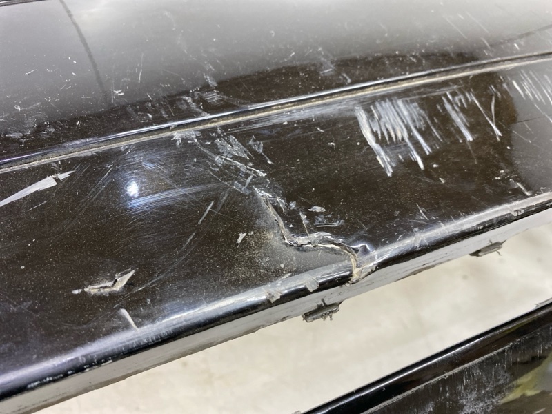 Бампер задний