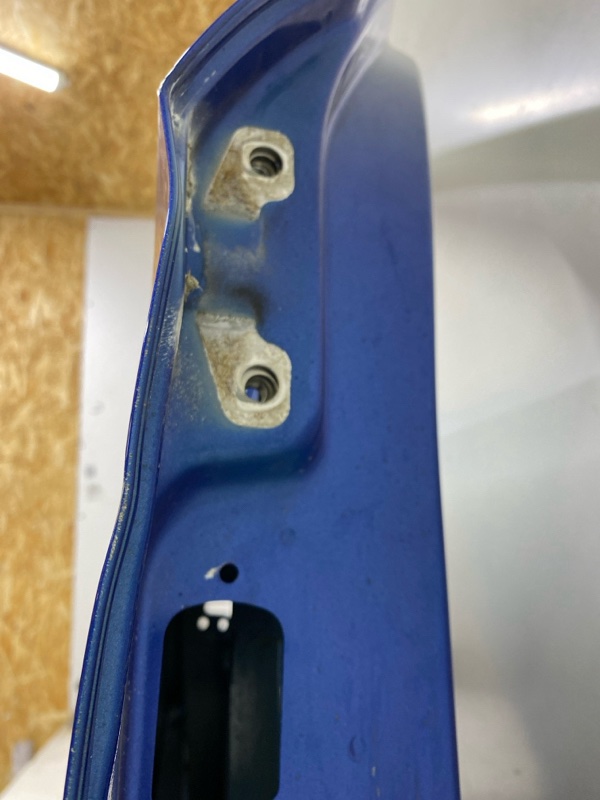 Дверь передняя правая