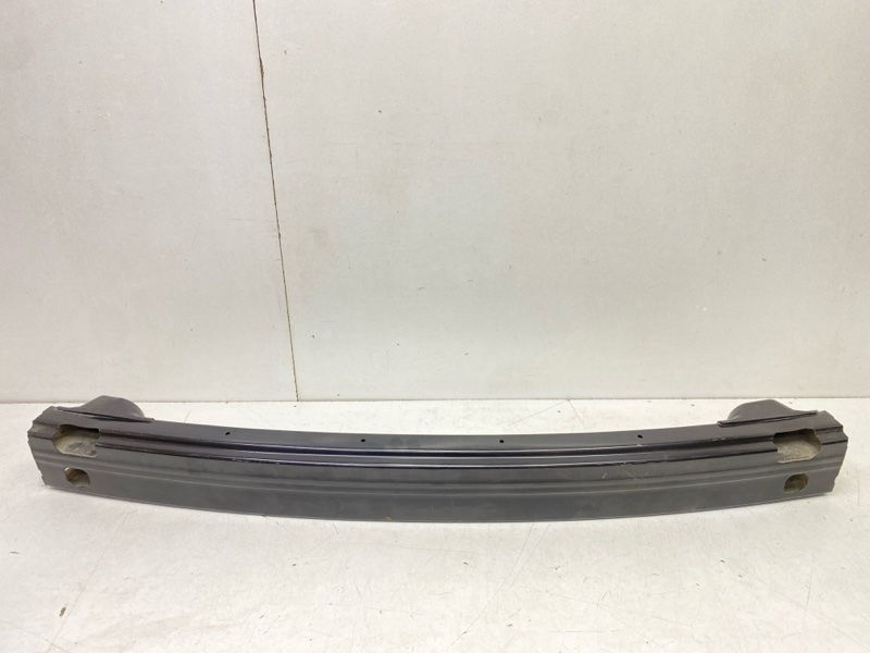 Усилитель заднего бампера