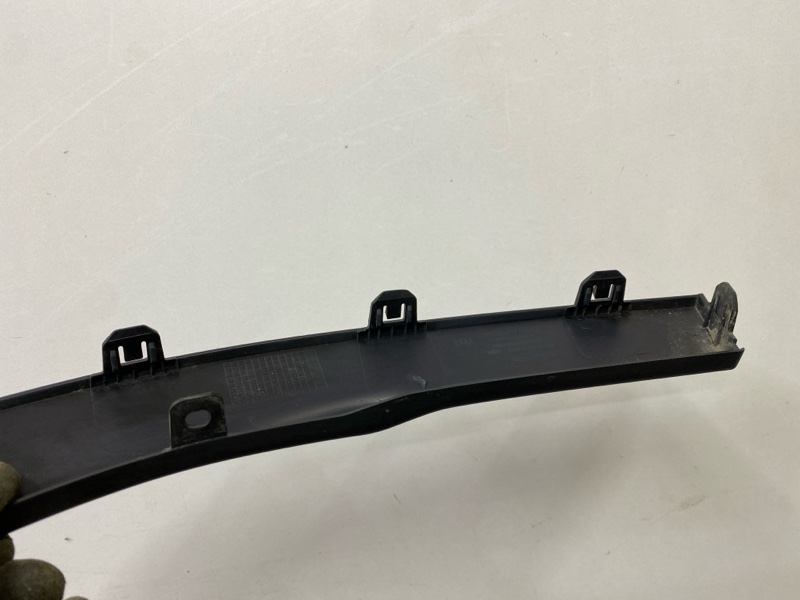 Накладка заднего крыла правого