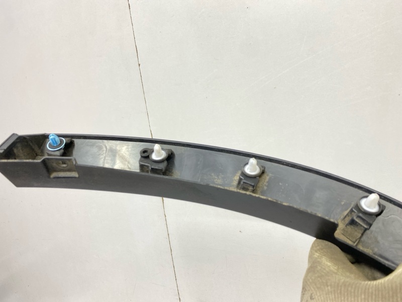 Накладка заднего крыла правого