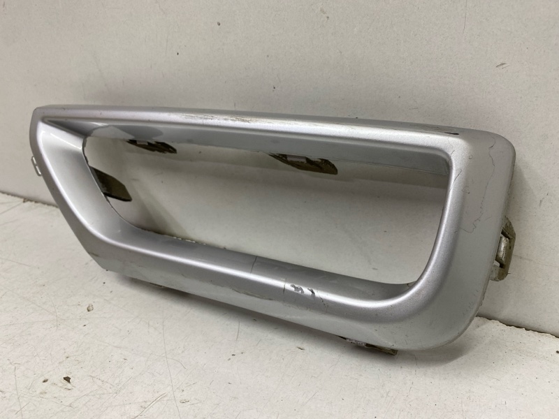 Накладка заднего бампера правая