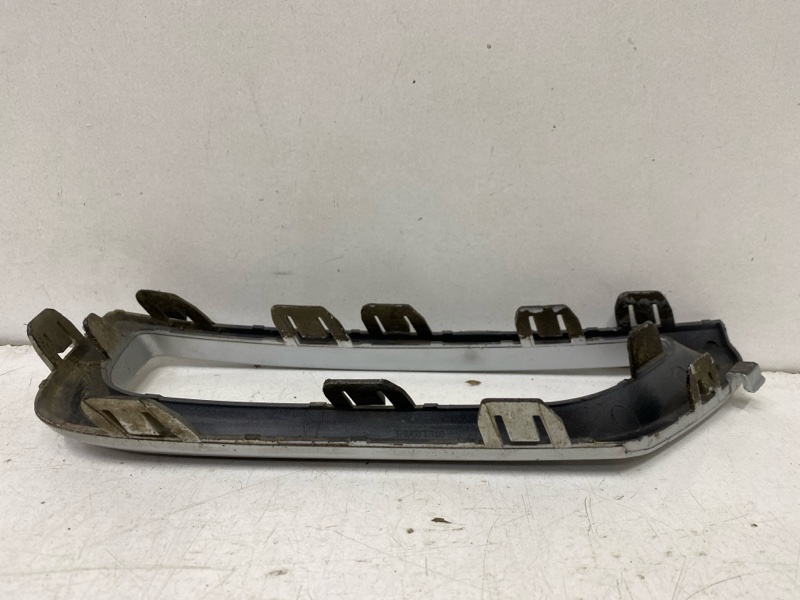 Накладка заднего бампера правая