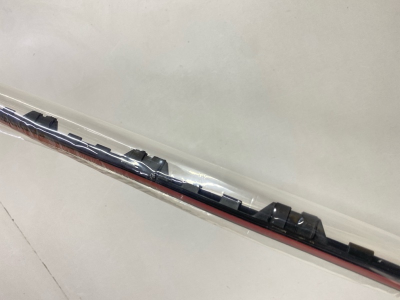 Молдинг лобового стекла