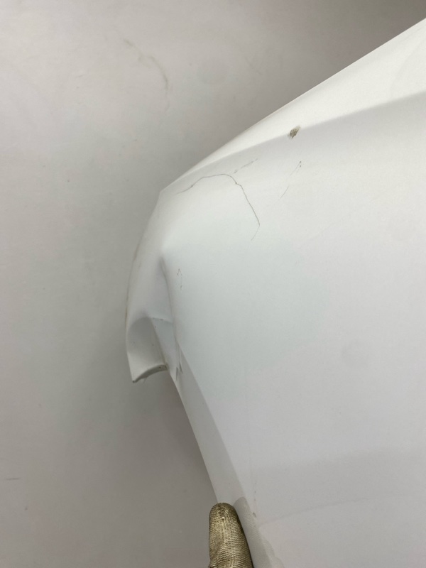 Крыло переднее левое