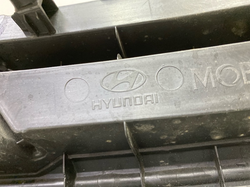 Решетка радиатора