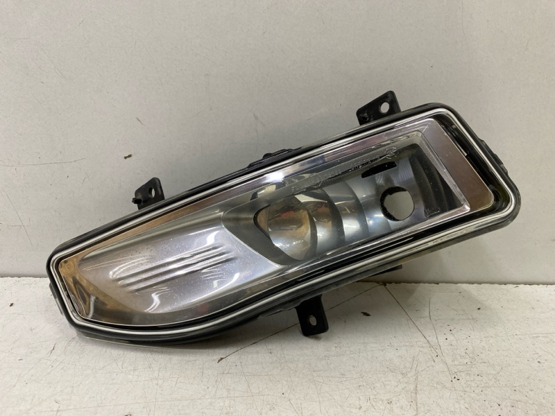 Фара противотуманная