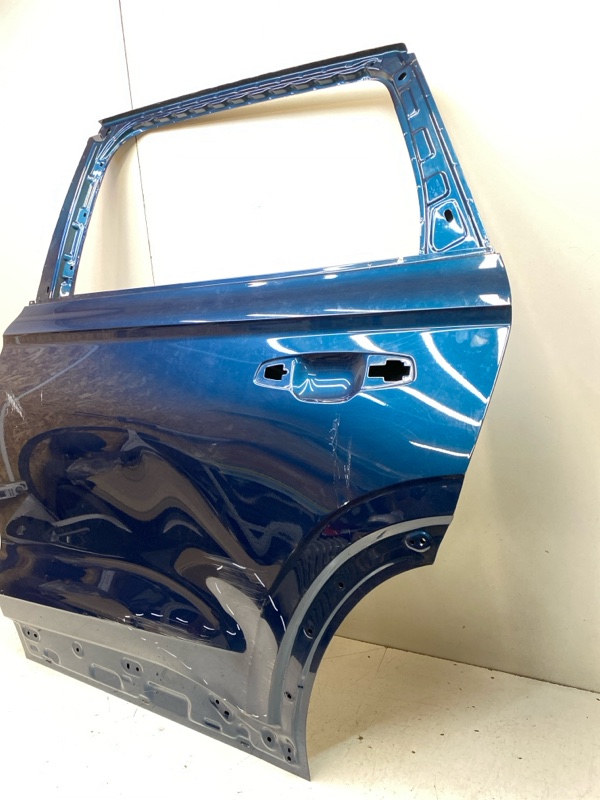 Дверь задняя левая