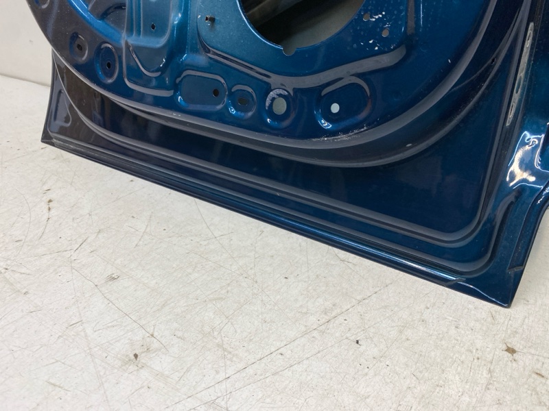 Дверь задняя левая