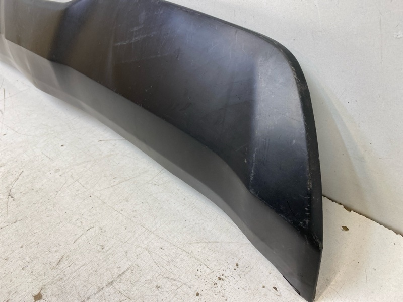 Спойлер заднего бампера