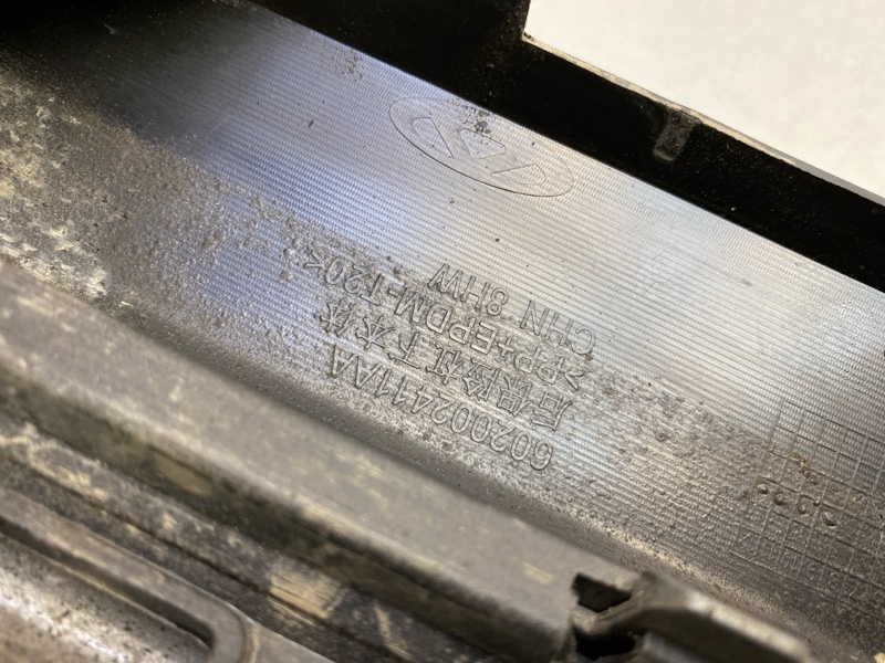 Спойлер заднего бампера