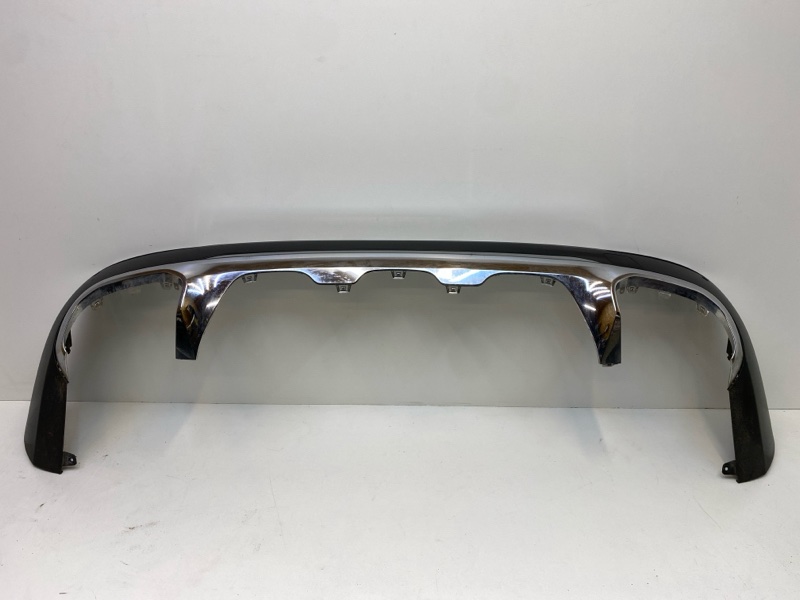 Спойлер заднего бампера