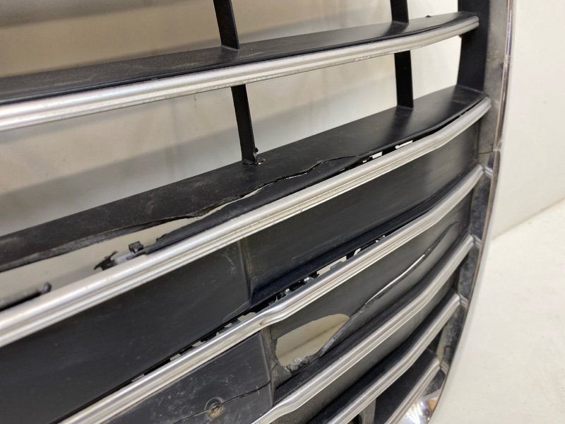 Решетка радиатора