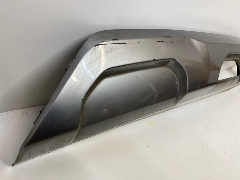 Спойлер заднего бампера