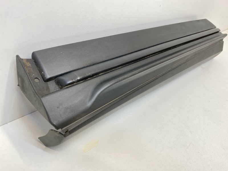 Молдинг двери