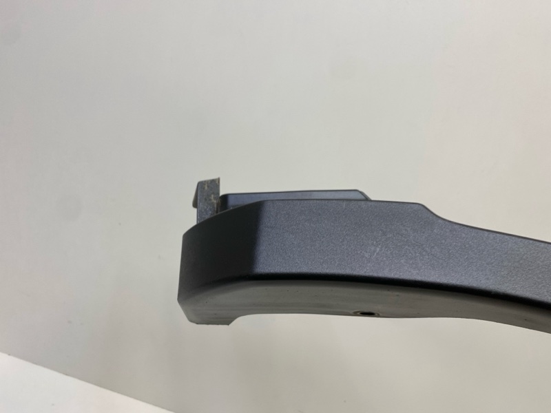 Накладка заднего крыла левого