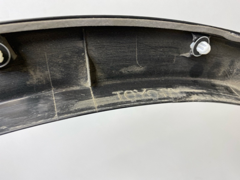 Накладка заднего крыла левого