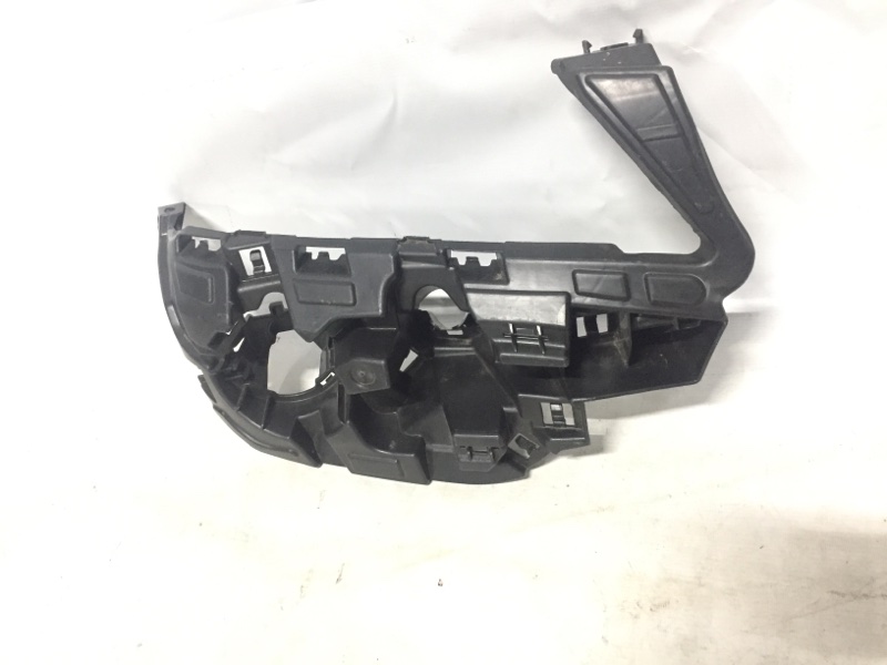 Кронштейн фары противотуманной правой